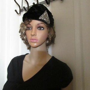 Vintage velour Fancy hat - Bead piece on the side